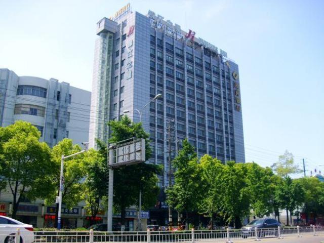 Jinjiang Inn Nantong Gongnong Road Экстерьер фото